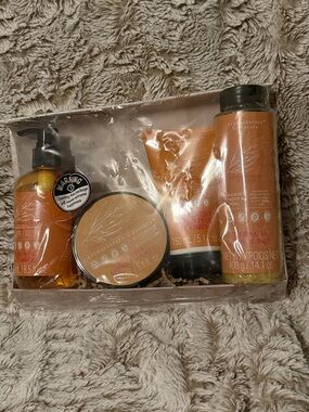 Aromatherapy Orange Bath & Body Gift Set - Hydrating Care